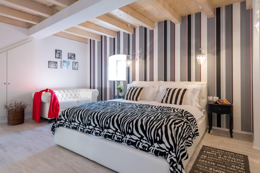 Apartments La Boheme Дубровник Номер фото